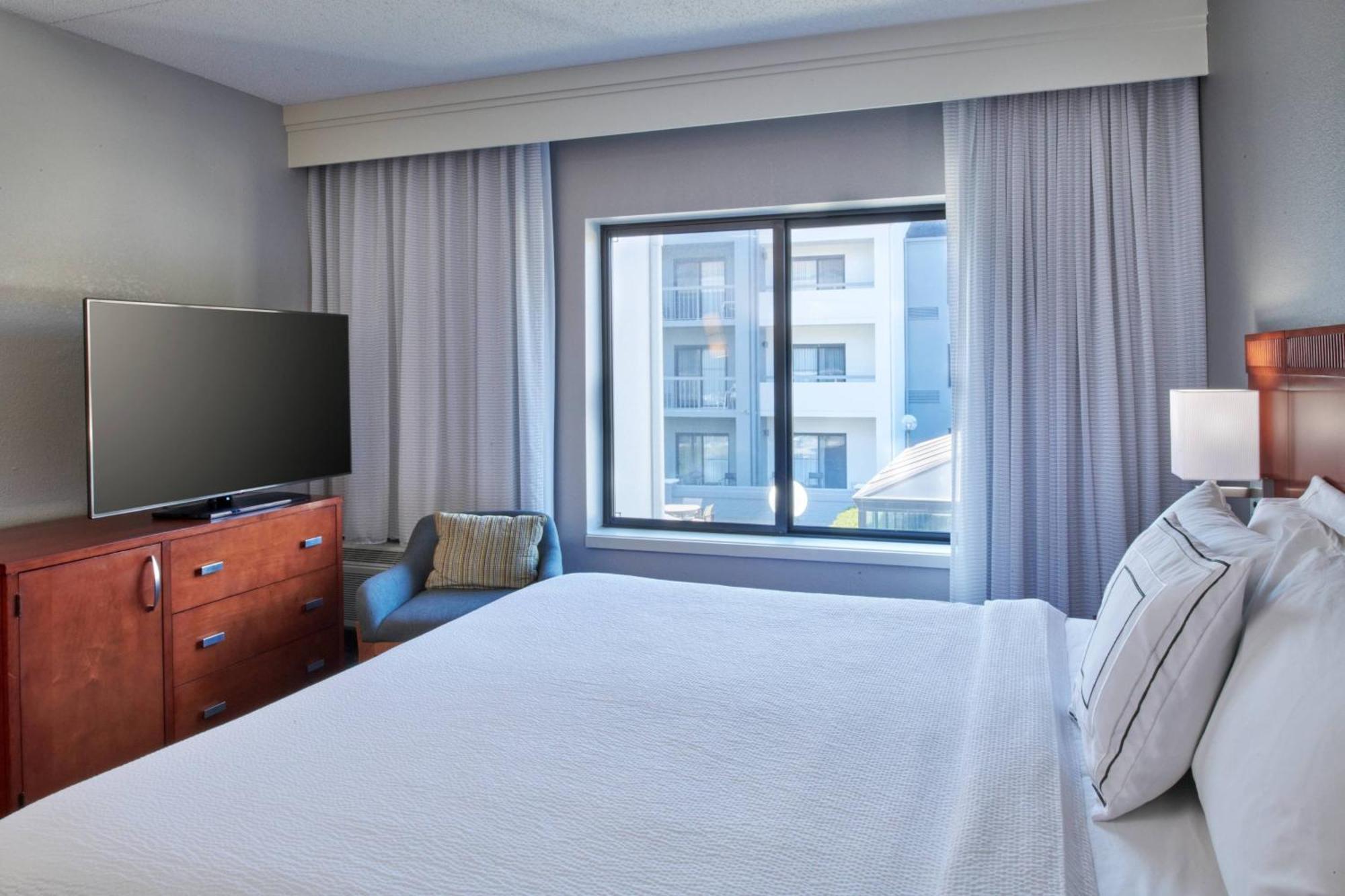Hotel Courtyard By Marriott Indianapolis Castleton Esterno foto